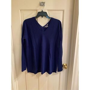 VINCE 100% cashmere v neck sweater